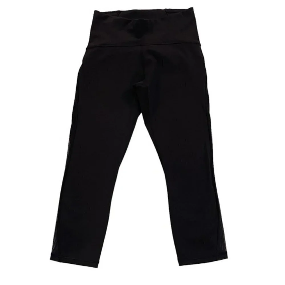Lululemon Train Times Cropped Active Workout Leggings in Black Size 6